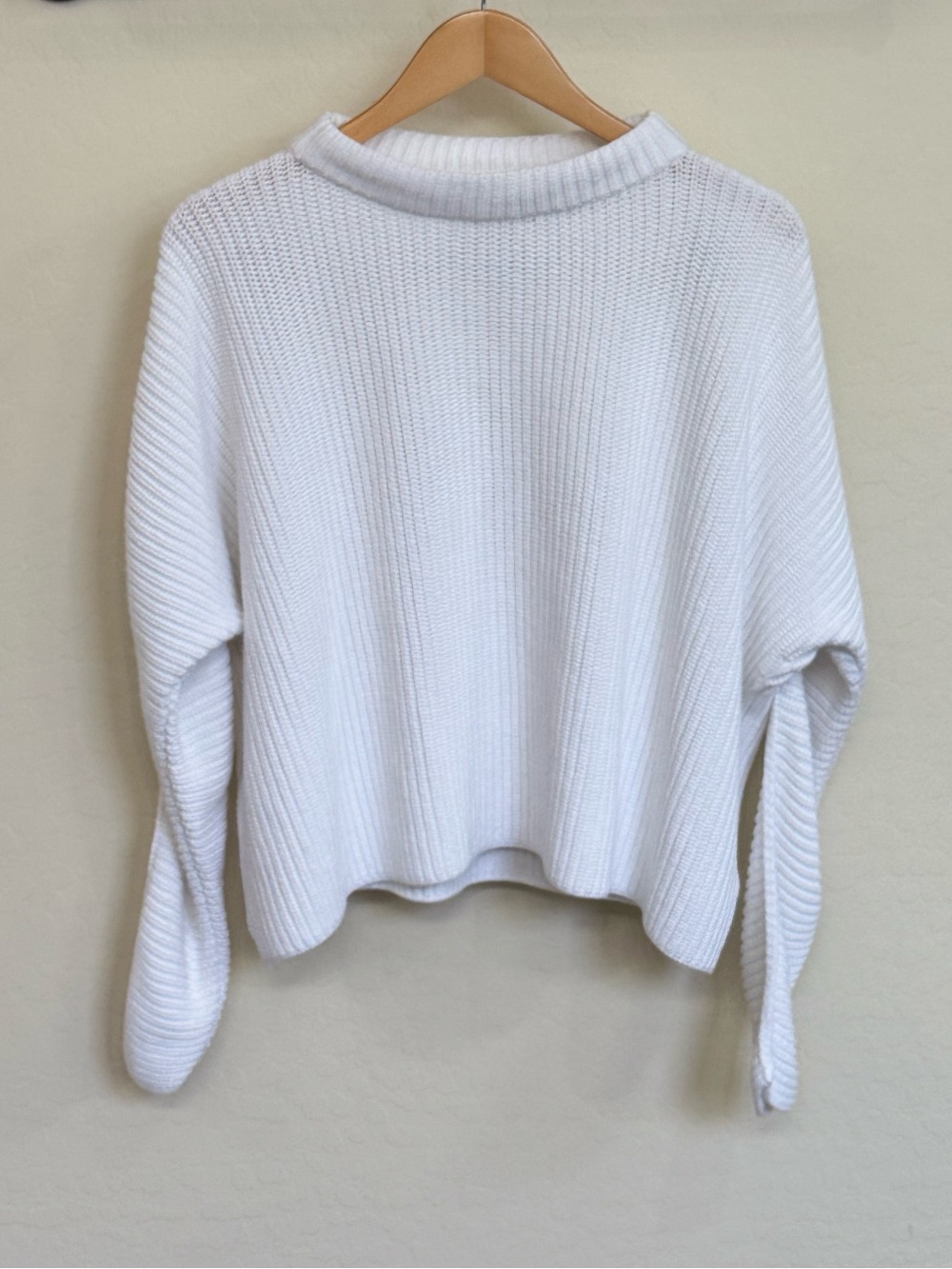Frank & Eileen Monterey White 100% Cotton Ribbed Funnel Neck Crop Sweater M